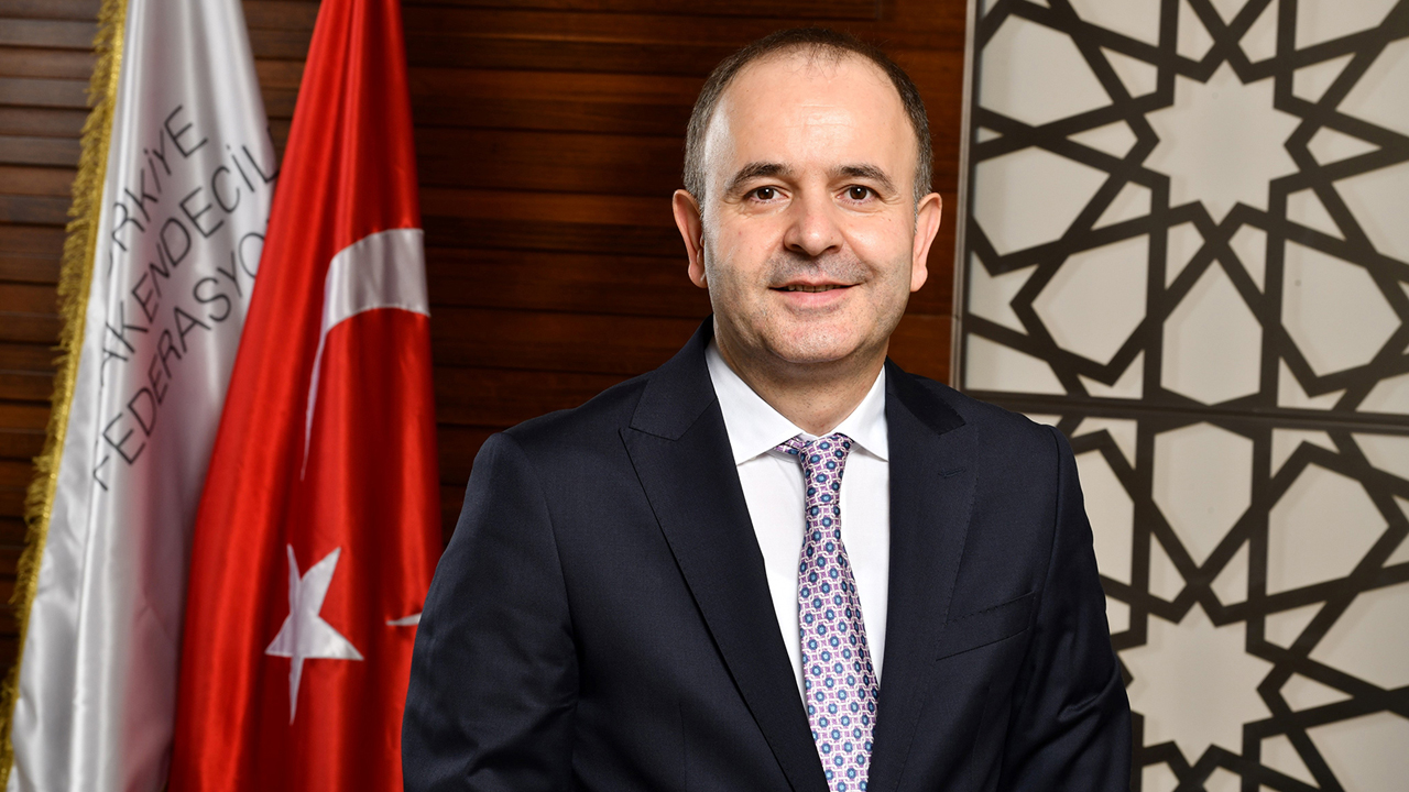 Perakendecilerden ‘marketler pazar günleri kapansın’ önerisi Perakendecilerden ‘marketler pazar günleri kapansın’ önerisi