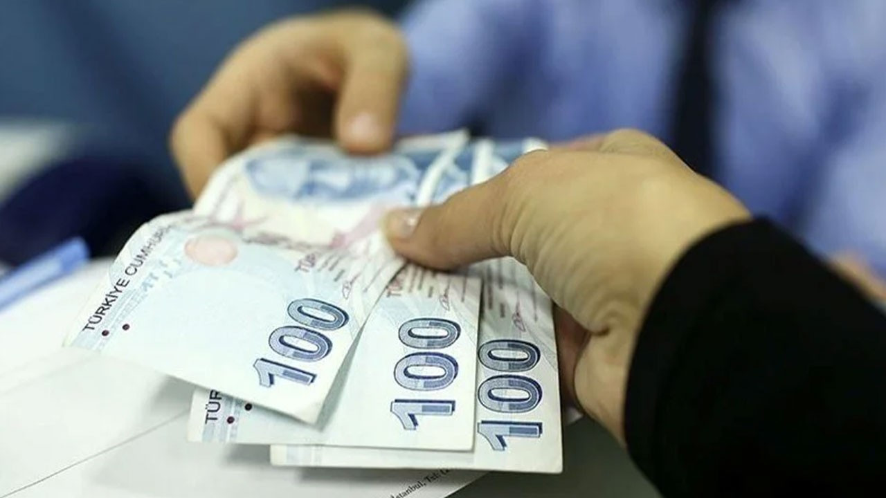 Tartışmalı konu emlak vergileri ve rayiç bedellere ilişkin AK Parti’den açıklama Tartışmalı konu emlak vergileri ve rayiç bedellere ilişkin AK Parti’den açıklama
