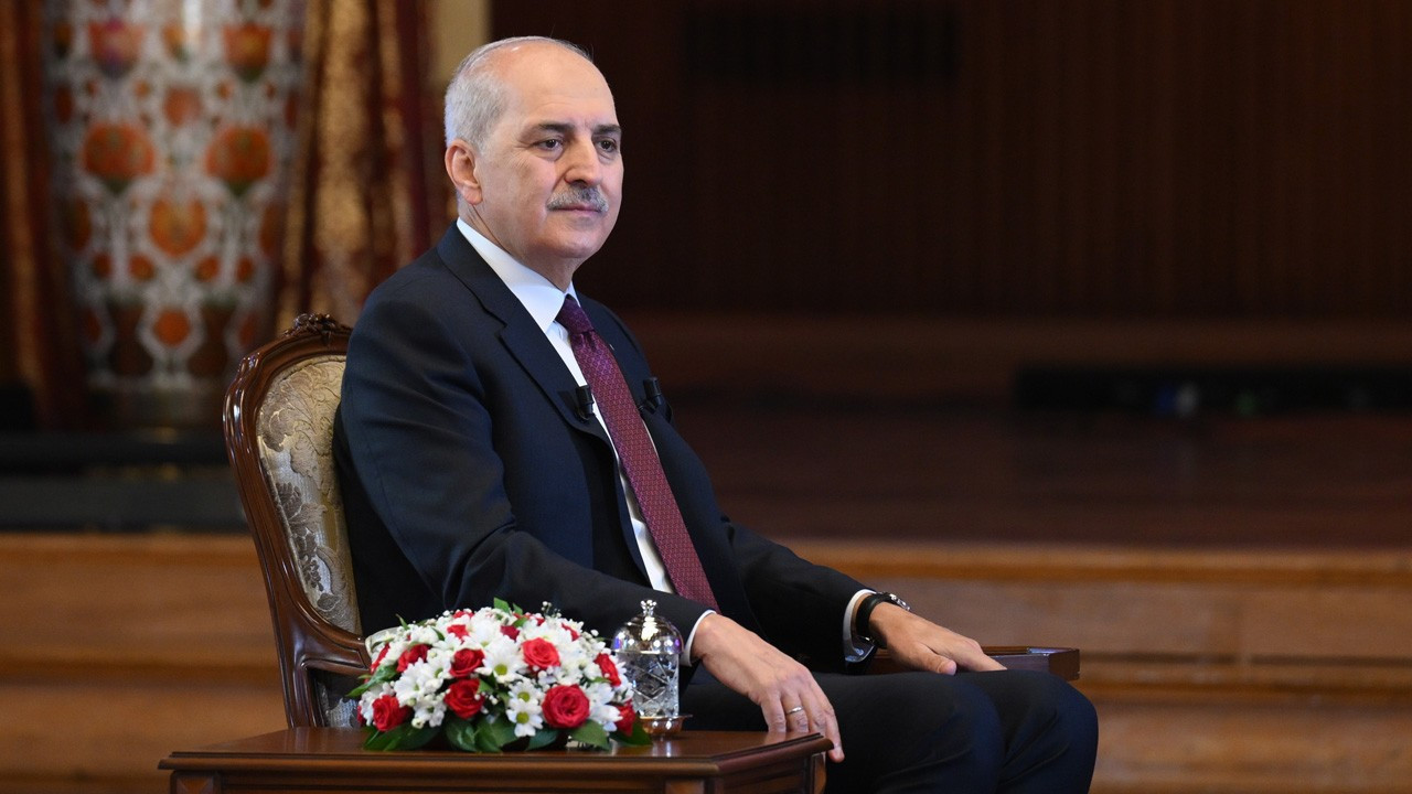 TBMM Başkanı Kurtulmuş, yasal süreç için ekim ayını işaret etti TBMM Başkanı Kurtulmuş, yasal süreç için ekim ayını işaret etti