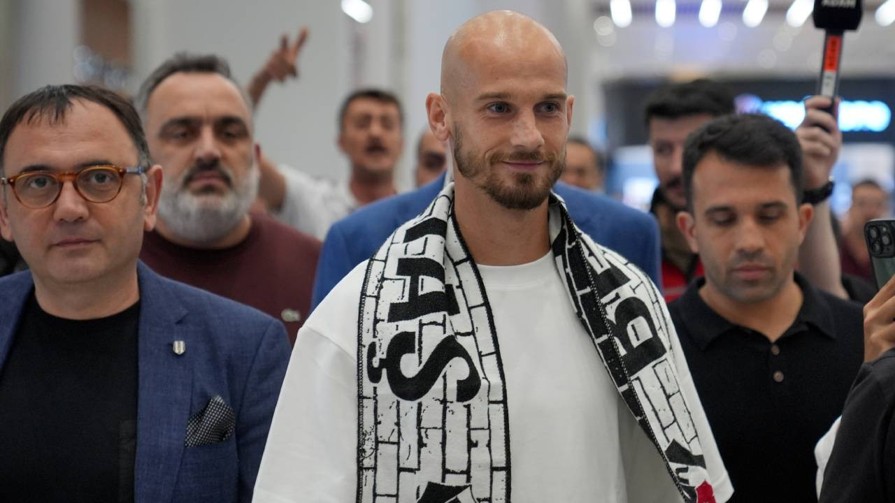 Vaclav Cerny, Beşiktaş için İstanbul’da: ‘Burada olmayı sabırla bekledim’