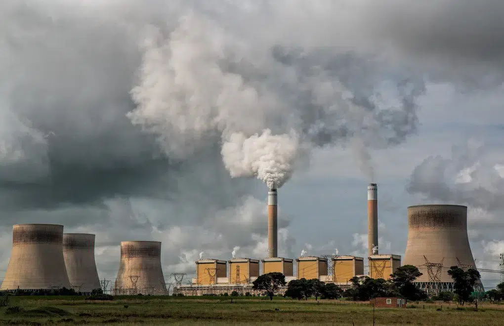 Yeşil Enerji Anlaşması Fosil Yakıt Finansmanını Kısıtladı