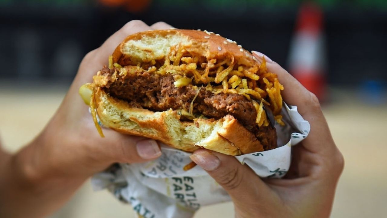 AB’de etsiz yiyeceklerde ‘vegan burger’ terimi yasaklandı!