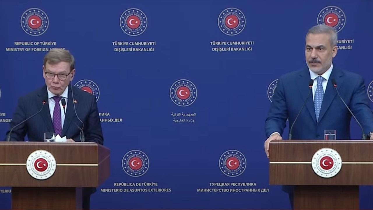 Bakan Fidan, Alman mevkidaşı ile görüştü: Vize serbestisi için gerekli adımları atacağız Bakan Fidan, Alman mevkidaşı ile görüştü: Vize serbestisi için gerekli adımları atacağız