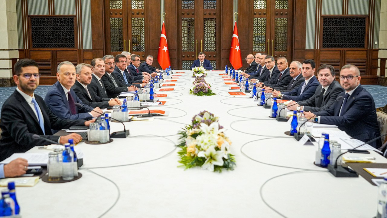 Gençler için esnek çalışma düzenlemesi yapılacak
